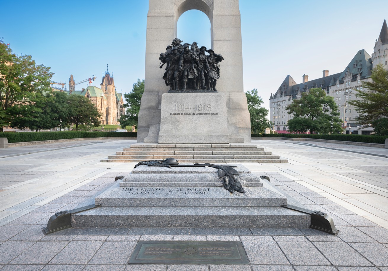Tomb of the Unknown Soldier at the National War Memorial in Ottawa