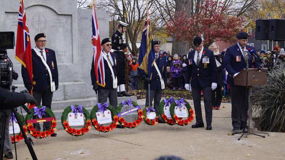 Les Jones places wreath at the Sarnia cenotaph on behalf of the Royal Canadian Legion Branch 62.